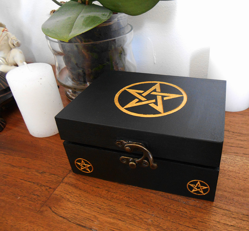 Boite de rangement Pentacle en bois